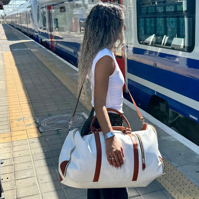 Heyy Mega Bag™ - One bag, fits all, saves more.